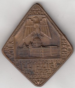 Reichsbanner Pin Leipzig 01